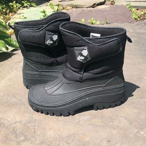 NEW! HORZE WINTER STABLE BOOTS